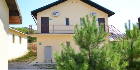 База отдыха в Байдарской долине Крым – 2-местный номер